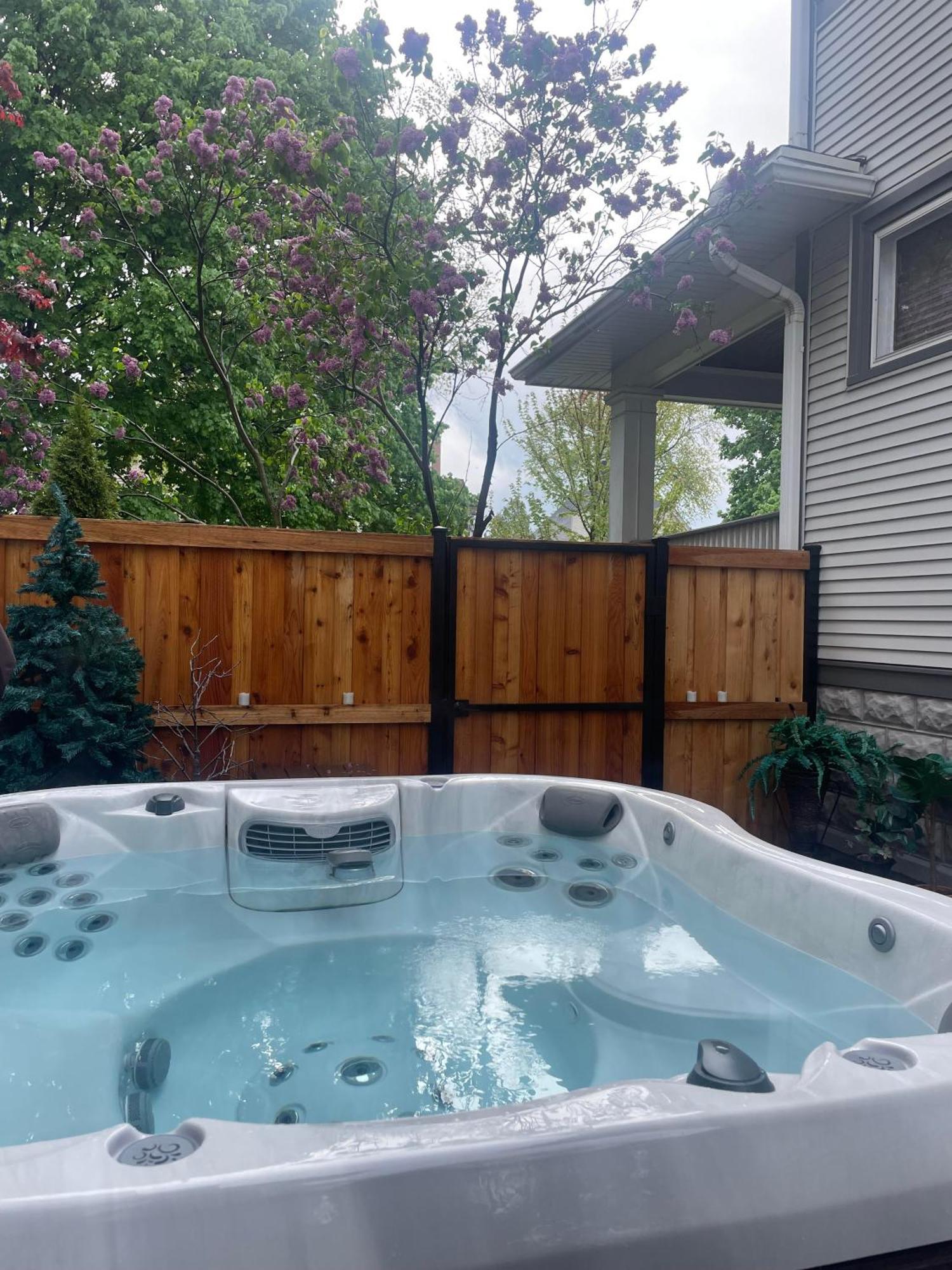 Historic Home With Outdoor Hot Tub Near Downtown In Public Transportation Hub Σικάγο Εξωτερικό φωτογραφία